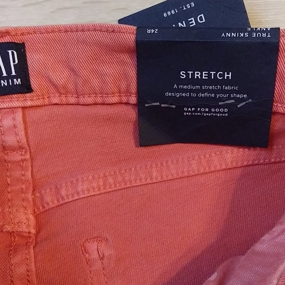 Cupid Pink Mid-rise true skinny ankle jeans coral - Picture 4 of 12